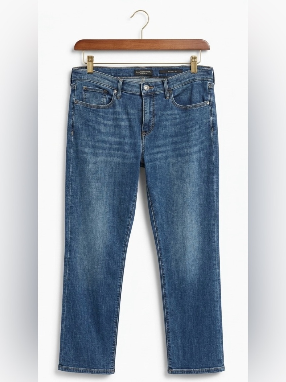 Banana Republic Women’s Straight Girlfriend Jeans in Medium Blue Wash - size 12